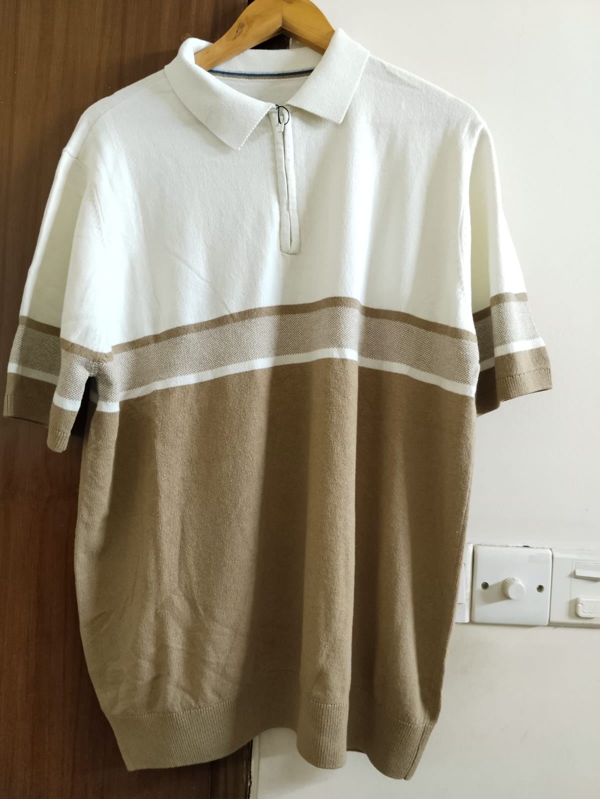 Zip Polo Beige White