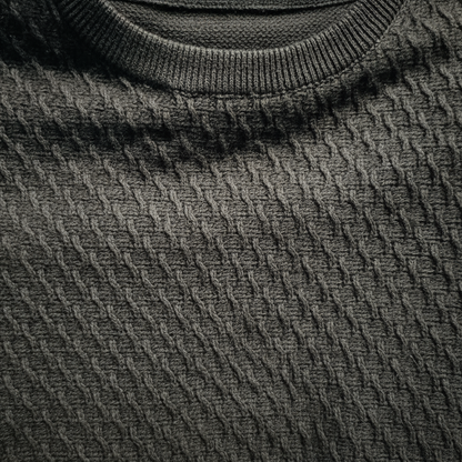 Black Round Neck - Knitted