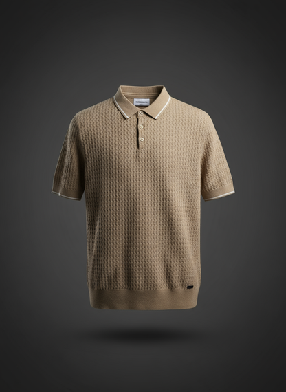 Jumper Polo - Biege with a white strip on collar