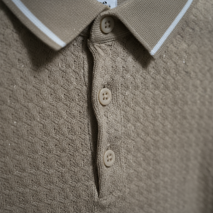 Jumper Polo - Biege with a white strip on collar